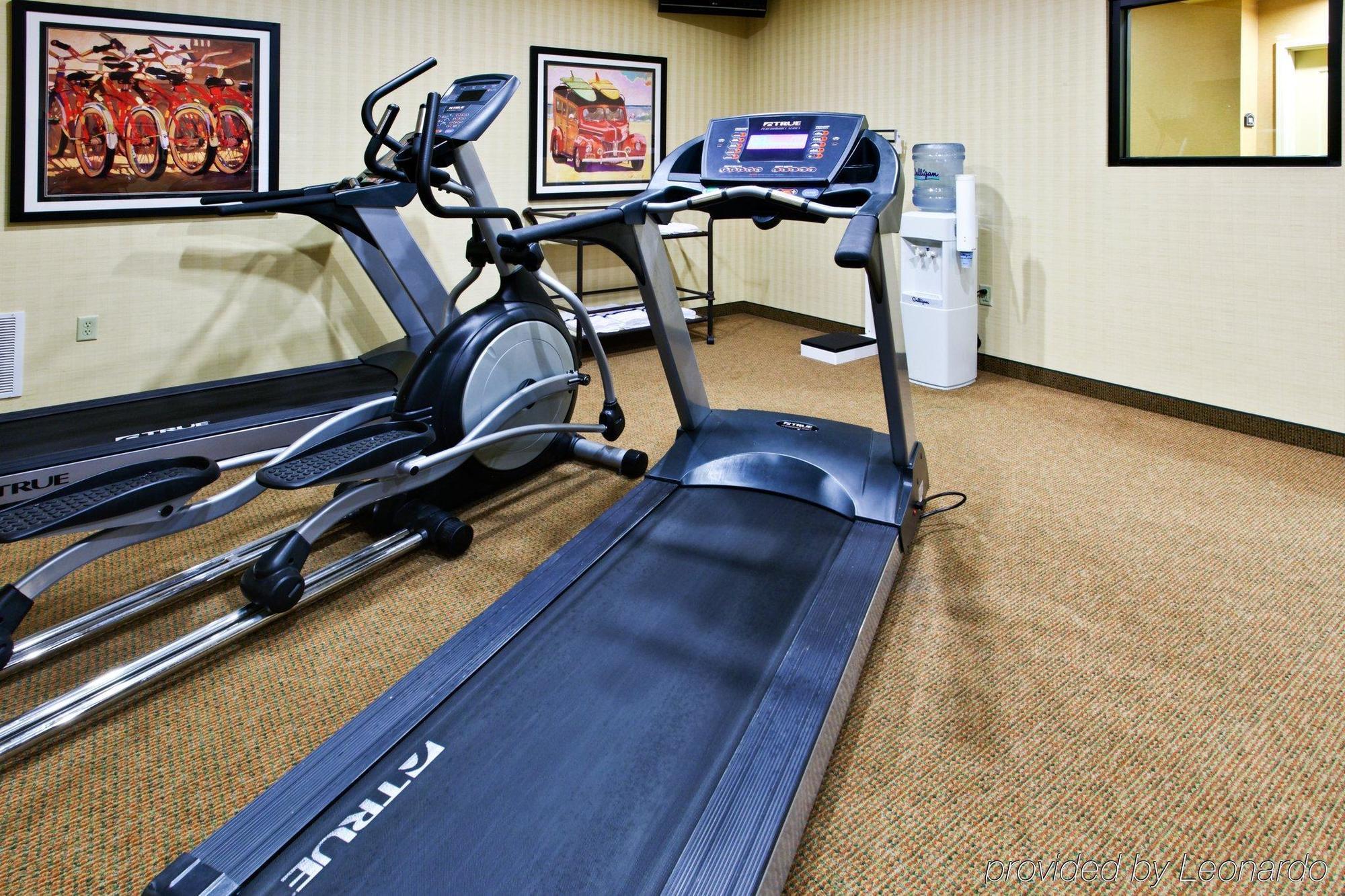 Holiday Inn Express Hotel & Suites Dfw West - Hurst By Ihg Bagian luar foto