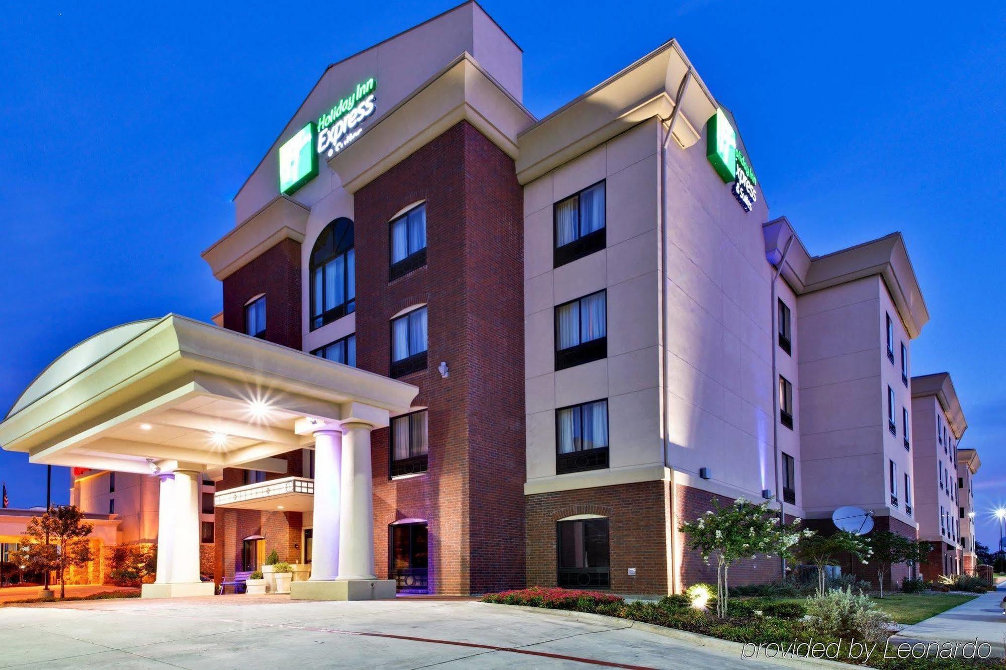 Holiday Inn Express Hotel & Suites Dfw West - Hurst By Ihg Bagian luar foto